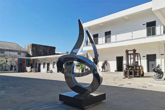 अच्छी कीमत 2 एम आधुनिक स्टेनलेस स्टील का दर्पण पॉलिश गार्डन मूर्तिकला ऑनलाइन