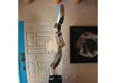 अच्छी कीमत आंतरिक सजावट के लिए आधुनिक पॉलिश स्टेनलेस स्टील कला मूर्तियां ऑनलाइन